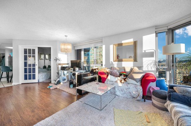 1202 - 1625 Hornby Street, Condo with 2 bedrooms, 1 bathrooms and 1 parking in Vancouver BC | Image 13