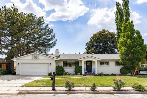 3088 2075, Salt Lake City, UT, 84109-2415 | Card Image