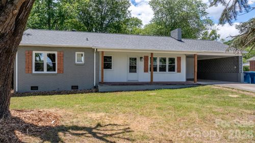 1102 Afton Dr, Lenoir, NC, 28645-8403 | Card Image