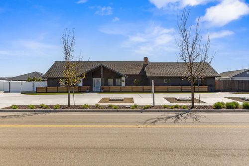 598 Southland Road, Manteca, CA, 95336 | Card Image