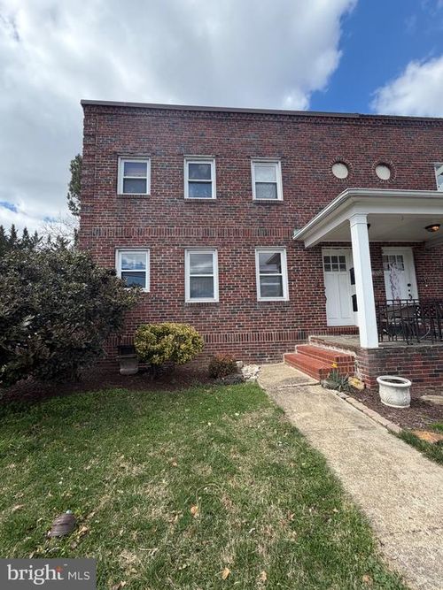 8000 Harford Rd, PARKVILLE, MD, 21234-5702 | Card Image