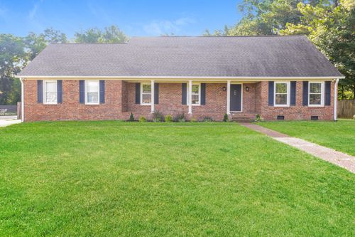 2806 Regency Park Dr, Murfreesboro, TN, 37129-1157 | Card Image