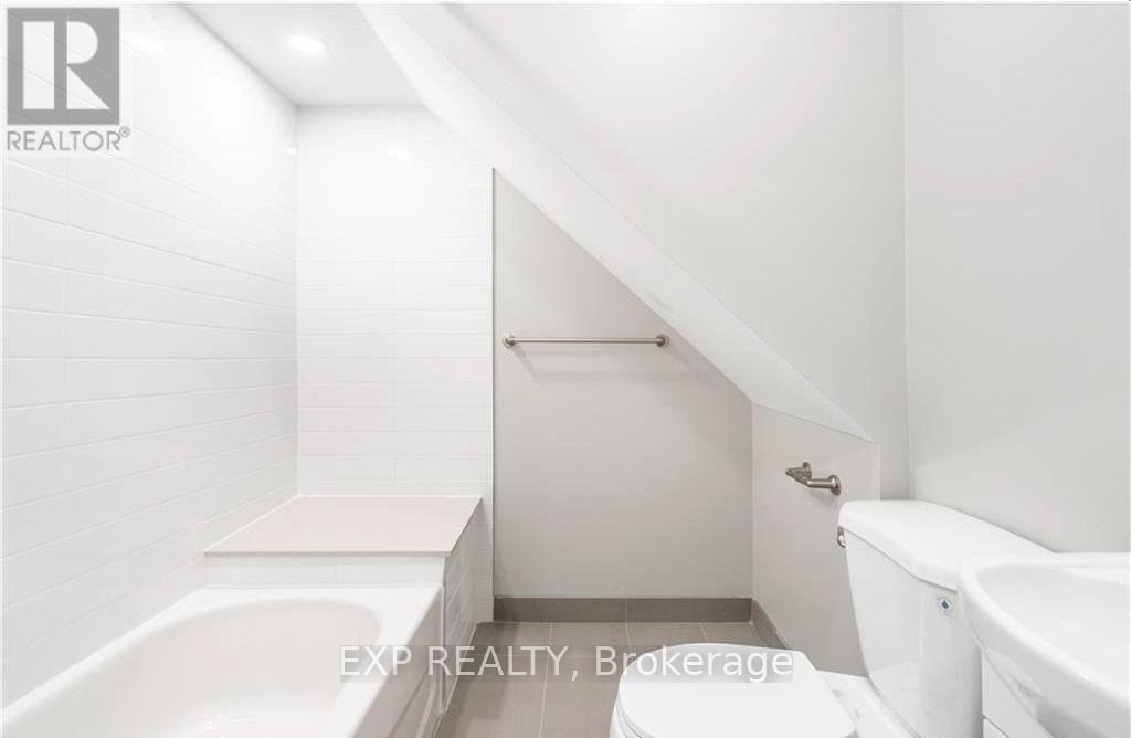 Residential Lease in Hamilton (Landsdale) 5