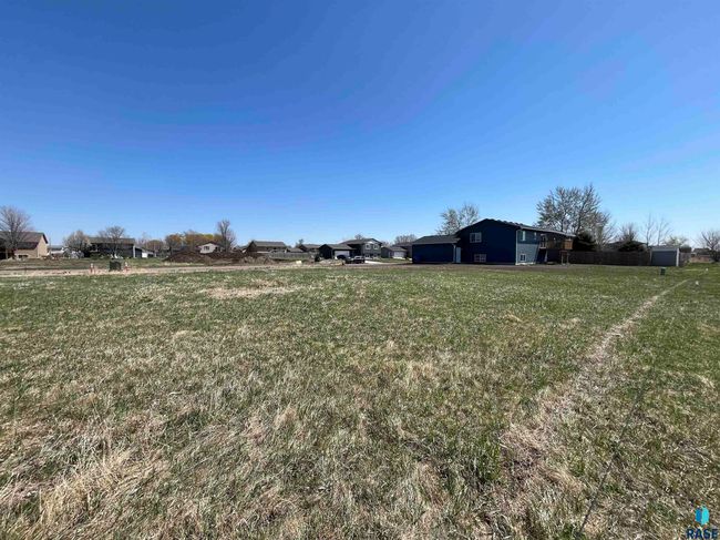 209 N Sund St, Home with 0 bedrooms, 0 bathrooms and null parking in Worthing SD | Image 5