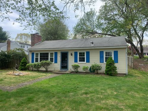 3 4th Ave, Old Saybrook, CT, 06475-1412 | Card Image
