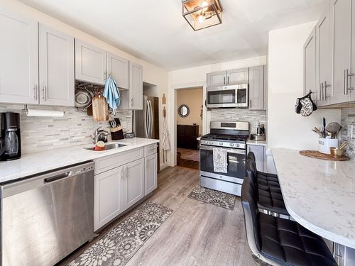 4-84 Strathmore Rd, Boston, MA, 02135 | Card Image