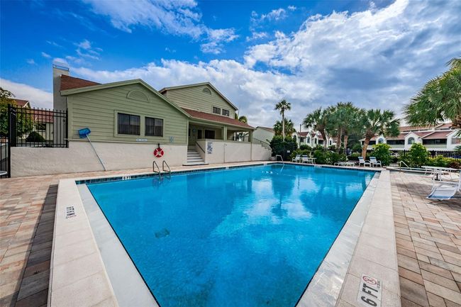 2353 Hanover Dr, Townhouse with 2 bedrooms, 2 bathrooms and null parking in DUNEDIN FL | Image 90