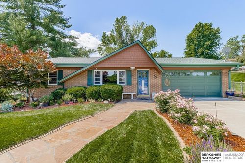 3259 Sherwood Drive, Bellevue, NE, 68147 | Card Image