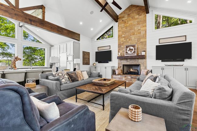 688 Eagle Point Dr E, House other with 6 bedrooms, 6 bathrooms and null parking in Mt Vernon TX | Image 6