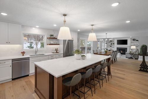 4205 W 42nd St, Edina, MN, 55416-5007 | Card Image