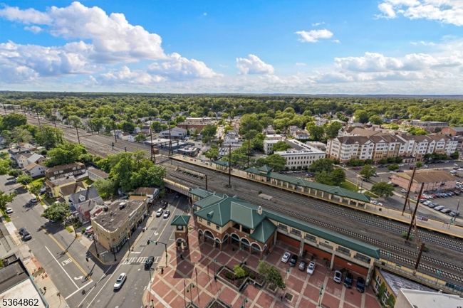 APT-616 - 1 Carriage City Plz, Townhouse with 2 bedrooms, 2 bathrooms and null parking in Rahway NJ | Image 22