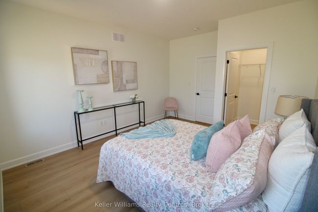 221128 Grey Road 4, House attached with 4 bedrooms, 2 bathrooms and 2 parking in West Grey ON | Image 15