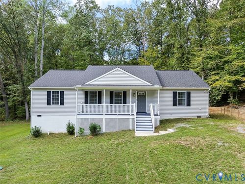 26324 Gibson Ln, Ruther Glen, VA, 22546-3557 | Card Image