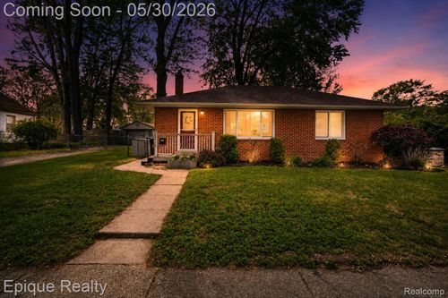 29087 Howard Ave, Madison Heights, MI, 48071-2501 | Card Image