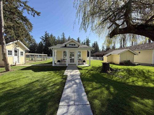 177xx 8th Avenue, Surrey, BC, V3Z9R9 | Card Image