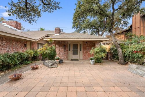 b-8421 Fathom Cir, Austin, TX, 78750-3107 | Card Image