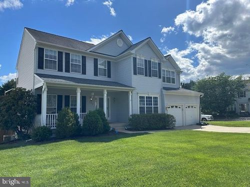 9322 Brandon St, MANASSAS PARK, VA, 20111-8202 | Card Image