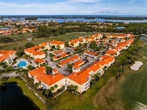 apt-205-5040 Harmony Cir, Vero Beach, FL, 32967-7212 | Card Image