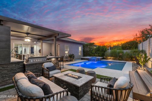 6514 E Libby St, Phoenix, AZ, 85054-6727 | Card Image
