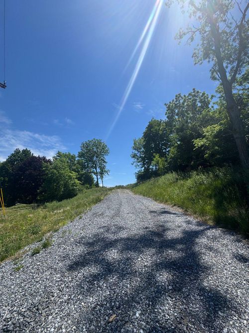 422 Reigerts Ln, ANNVILLE, PA, 17003-2100 | Card Image