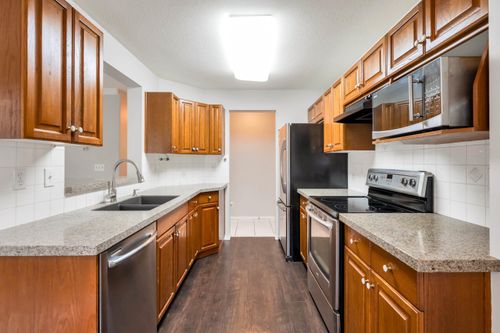 202-13870 70 Ave, Surrey, BC, V3W0R9 | Card Image