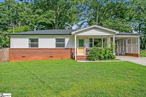 31 Montis Dr, Greenville, SC, 29617-7540 | Card Image