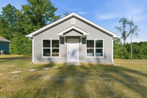 118 Hill Rd, Dickson, TN, 37055-1042 | Card Image