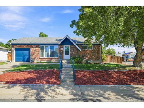 2095 E 113th Ave, Northglenn, CO, 80233-2282 | Card Image