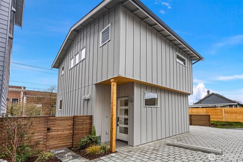 2510 Nw 80th St, Seattle, WA, 98117 | Card Image