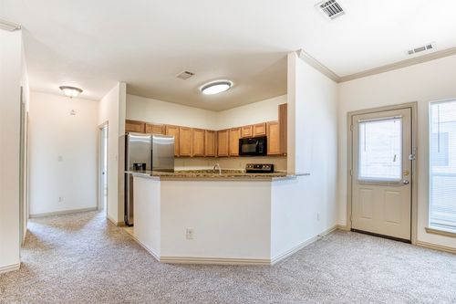 2316 Homewood Ln, Grand Prairie, TX, 75050-7670 | Card Image