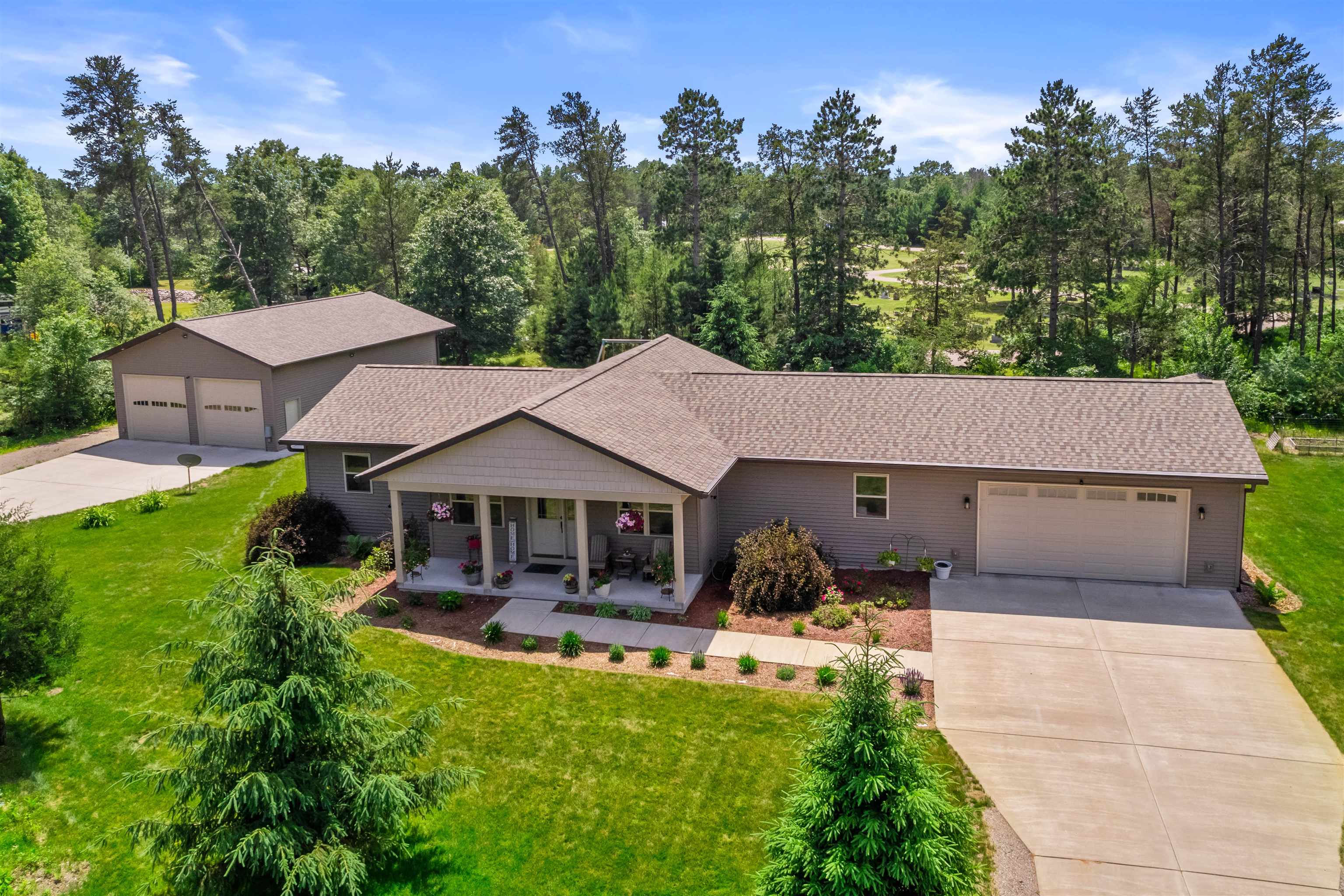 Wellington Ct, Nekoosa, WI 54457