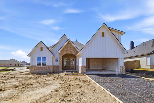 5016 Booth Falls Trl, Bryan, TX, 77802-2688 | Card Image
