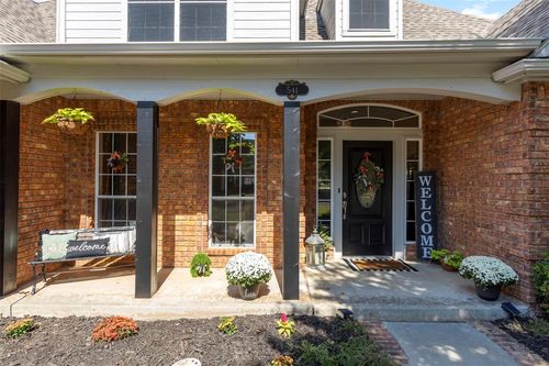 541 Wildmeadow Dr, Edmond, OK, 73003-3031 | Card Image