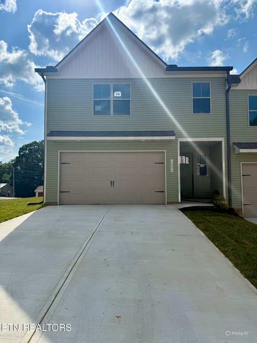 1805 Bennett Village Dr, Maryville, TN, 37804 | Card Image