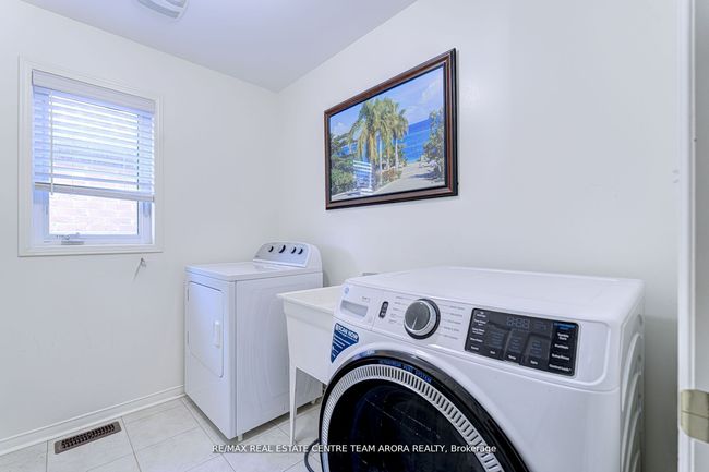 24 Cookview Dr, House other with 5 bedrooms, 5 bathrooms and 4 parking in Brampton ON | Image 34