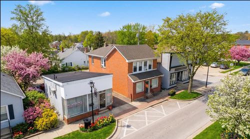 125 W Main St, Mason, OH, 45040 | Card Image