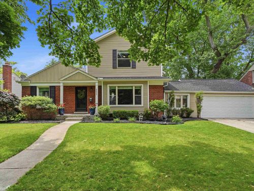 2622 Bembridge Rd, Royal Oak, MI, 48073-2921 | Card Image