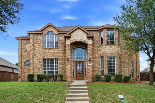 208 Wisteria Way, Red Oak, TX, 75154-8883 | Card Image