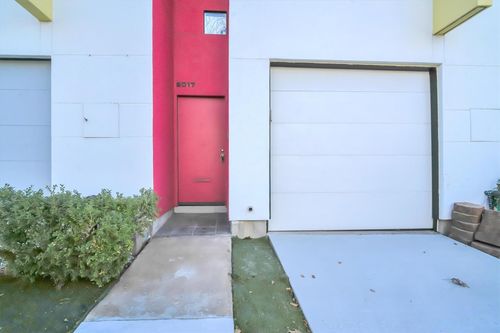 2017 Haddon St, Houston, TX, 77019-5709 | Card Image