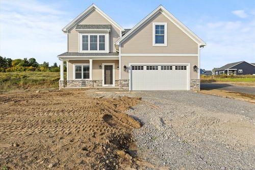 63 Chatwood Ln, Henrietta, NY, 14467-9637 | Card Image