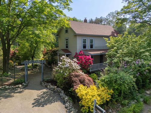 429 Critchett Rd, Candia, NH, 03034-2106 | Card Image