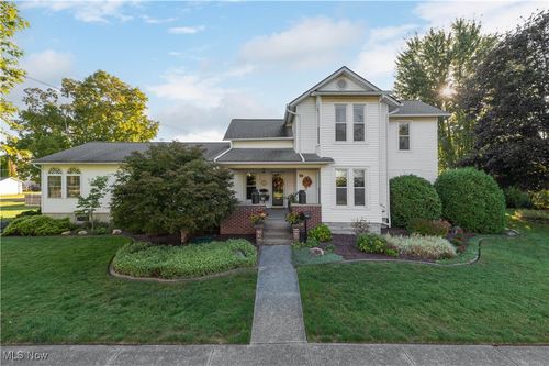 99 S Main St, New London, OH, 44851-1142 | Card Image