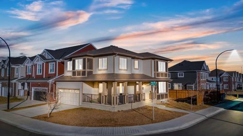 16 Yorkville Terr Sw, Calgary, AB, T2X4X4 | Card Image