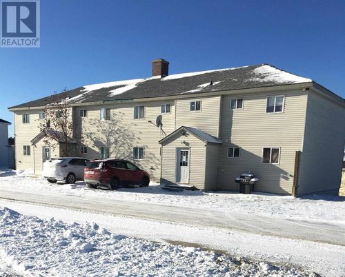 2 Whitman Crt, Marathon, ON, P0T2E0 | Card Image