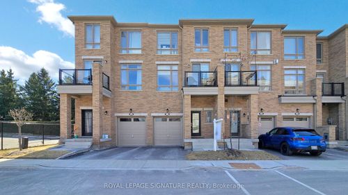 57 Drover Cir, Stouffville, ON, L4A4X2 | Card Image