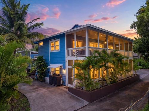 b-568 Hana Hwy, Paia, HI, 96779-8133 | Card Image
