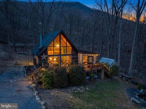125 National Forest Access Rd, LURAY, VA, 22835-5840 | Card Image