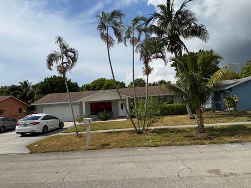 2986 Cortez Ln, Delray Beach, FL, 33445-2379 | Card Image