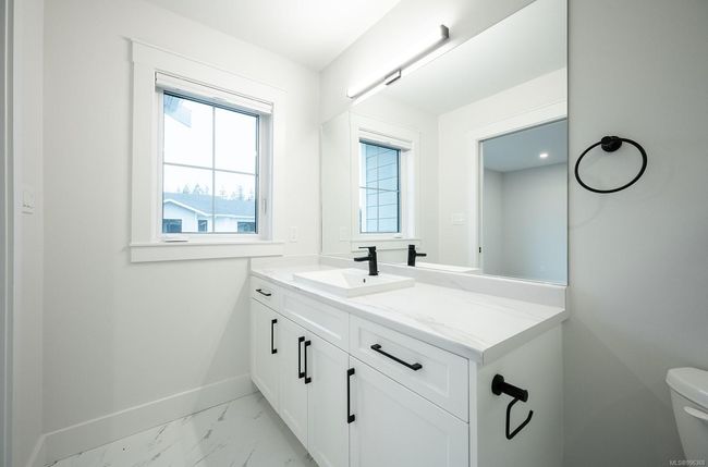 29 - 1090 Evergreen Rd, Townhouse with 3 bedrooms, 3 bathrooms and null parking in Campbell River BC | Image 32