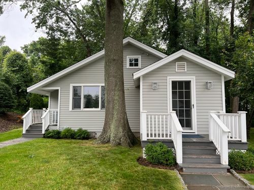 a-693 Post Rd, Darien, CT, 06820-4738 | Card Image